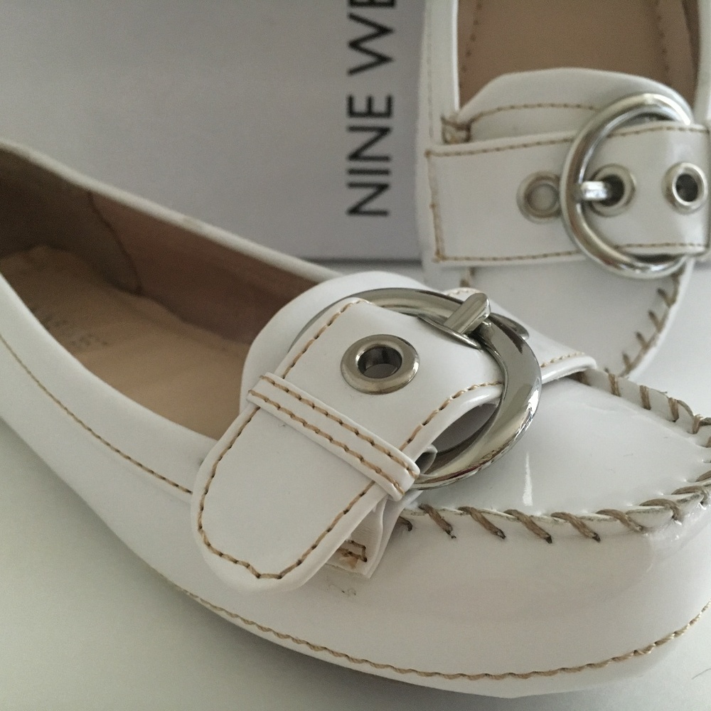 NIB NINE WEST White Patent Slip On Shoes Girls